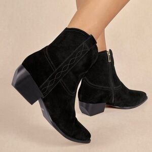 FRANKIE4 Shadow Black Suede Western Style Bootie Size 8